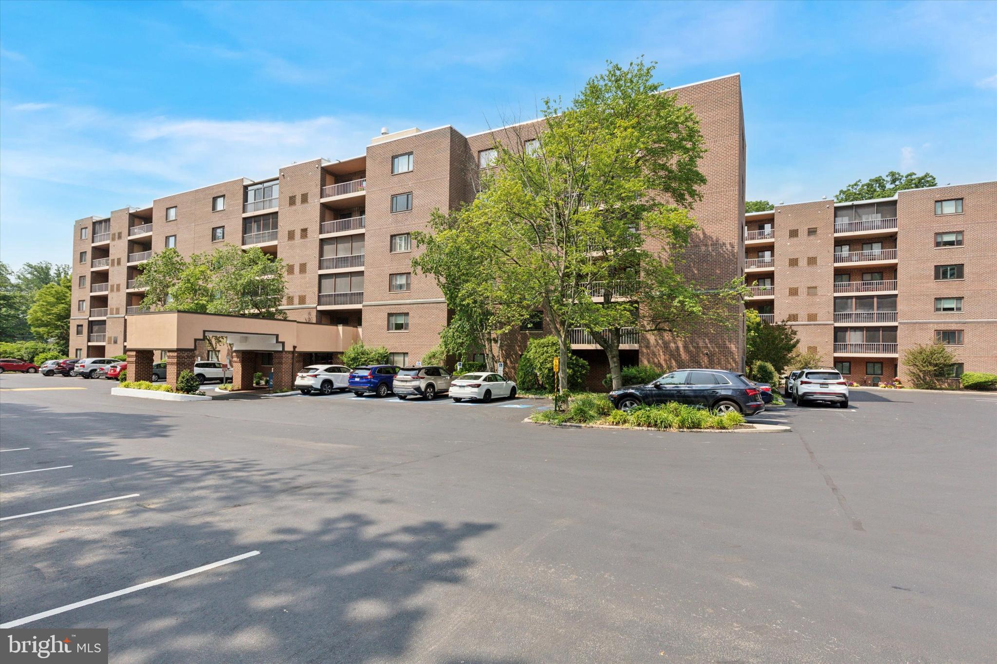Welcome to 1219 W. Wynnewood Road! This spacious 1-bedroom & 1-bathroom condo, located on the 4th floor, offers comfort, convenience, and serene views of the pool. Ideal for those seeking a low-maintenance lifestyle in a prime location, this condo checks all of the boxes. Step inside to a bright and airy living space, flooded with natural light from large windows and sliding glass door that opens to your private balcony—perfect for morning coffee or relaxing evenings overlooking the sparkling pool below. The smartly designed layout features a generous living area, a cozy dining space, and a well-equipped kitchen with ample cabinet/counter space and an in-unit washer and dryer. The sun-filled bedroom offers plenty of room, with a large walk-in closet just steps away. The spacious bathroom, with shower/tub and large vanity, completes the unit. Whether you're soaking in the view from your balcony or enjoying the easy access to nearby shops and restaurants, this condo delivers the best of practical living and everyday ease. Don’t miss your opportunity to call this light-filled, pool-view condo your next home!