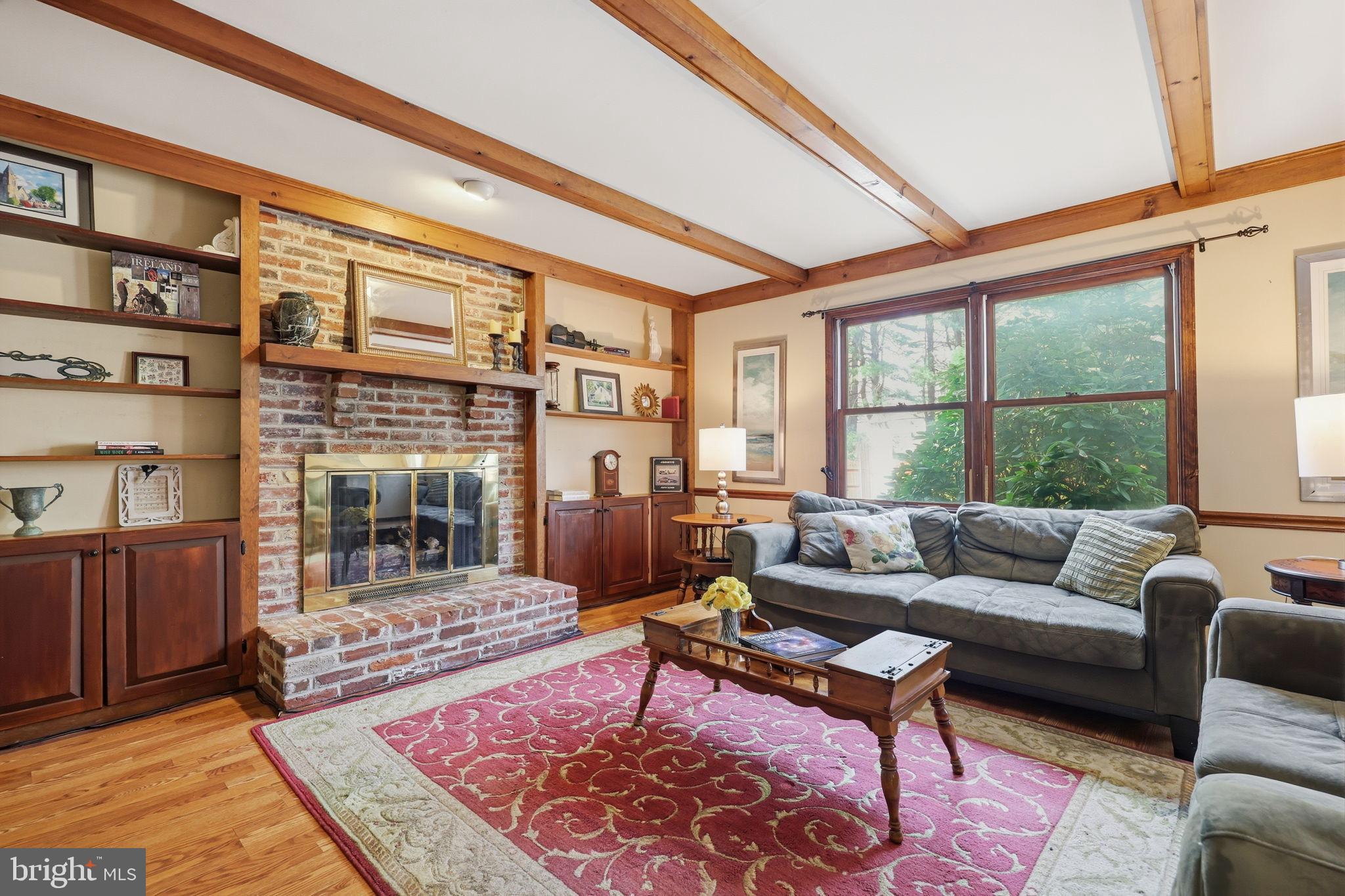 MIRROR LAKE FARMS - Residential