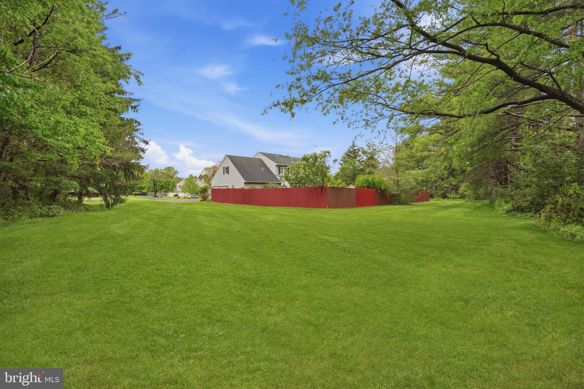 MIRROR LAKE FARMS - Residential