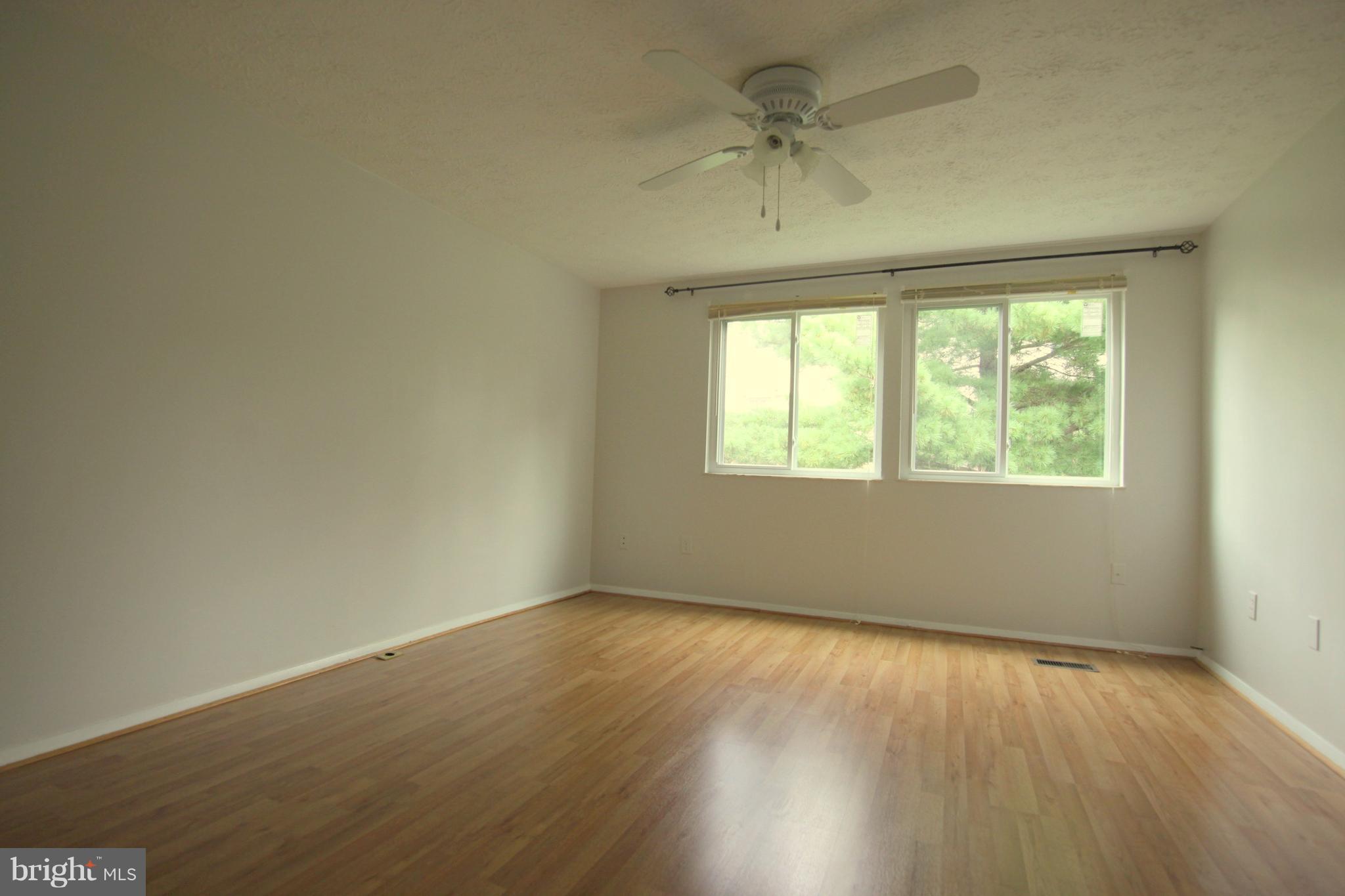 PARK OVERLOOK - Residential Lease