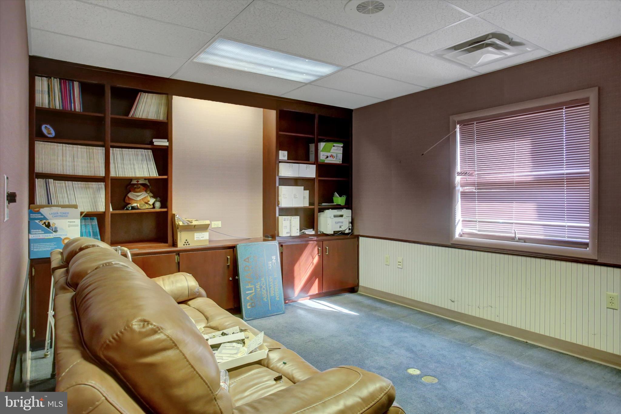 PARK FIFTH AVENUE - Commercial Sale