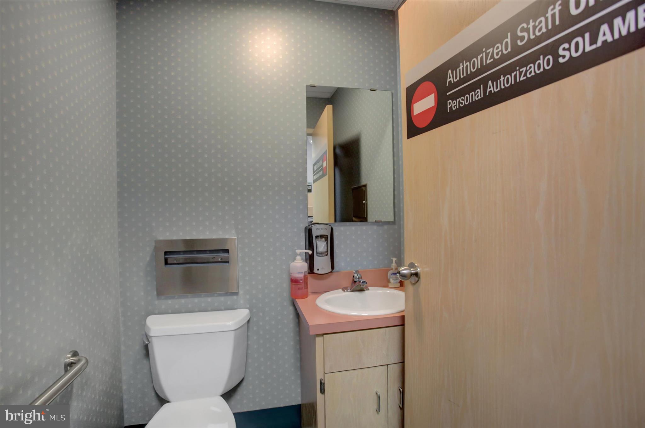 PARK FIFTH AVENUE - Commercial Sale