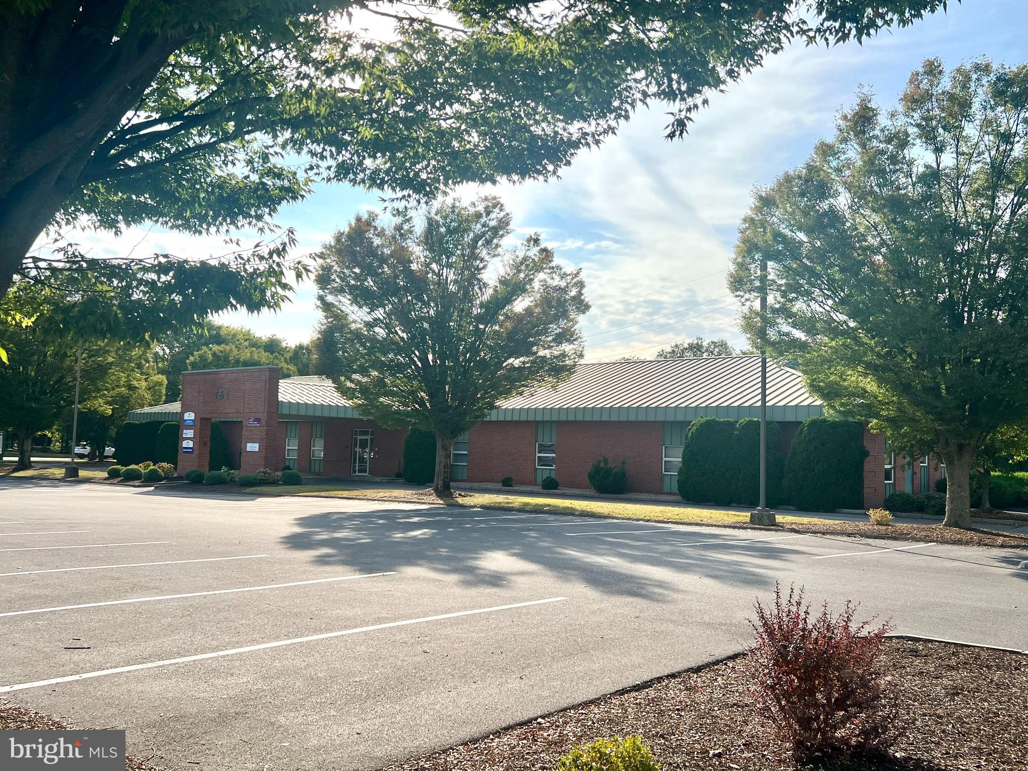 PARK FIFTH AVENUE - Commercial Sale