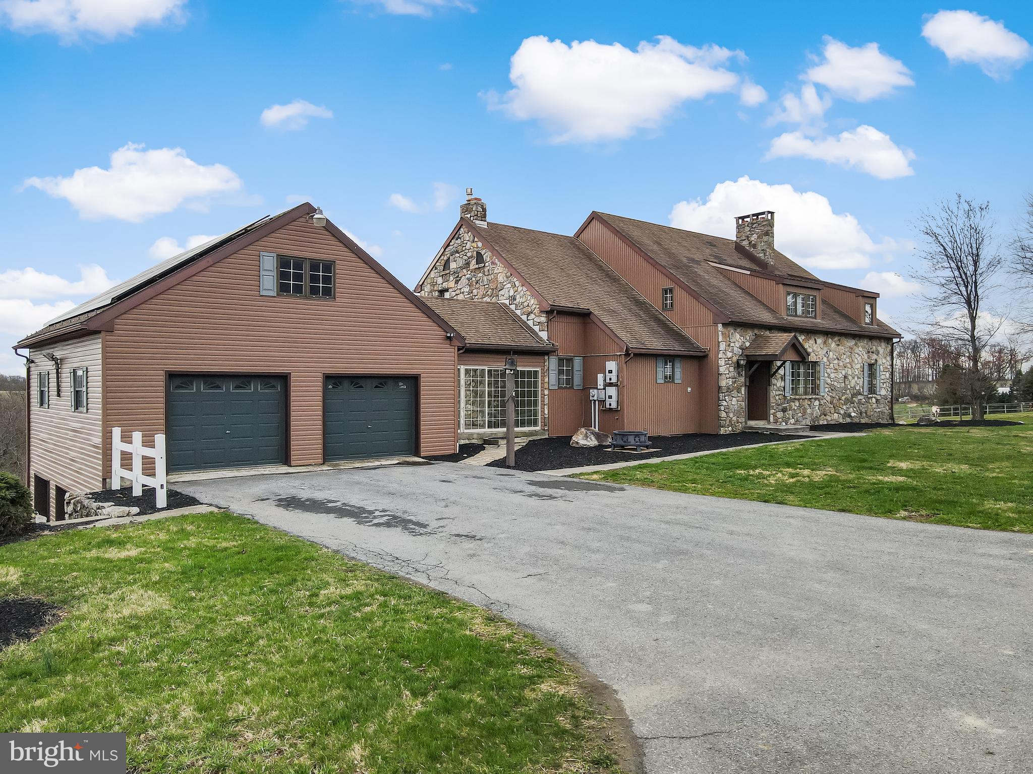 332 BLUE ROCKS ROAD