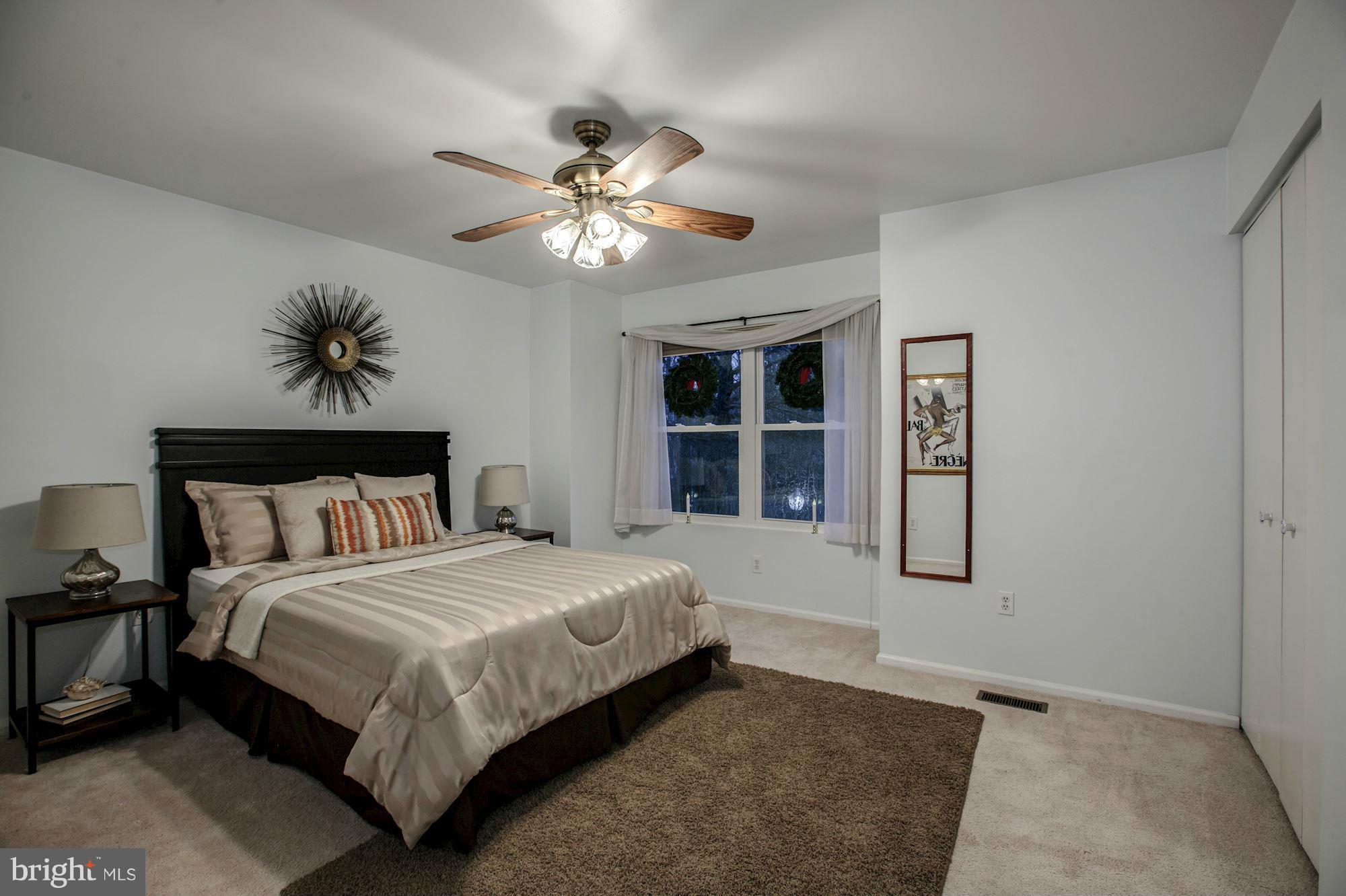 GUNNERS LAKE VILLAGE - Residential