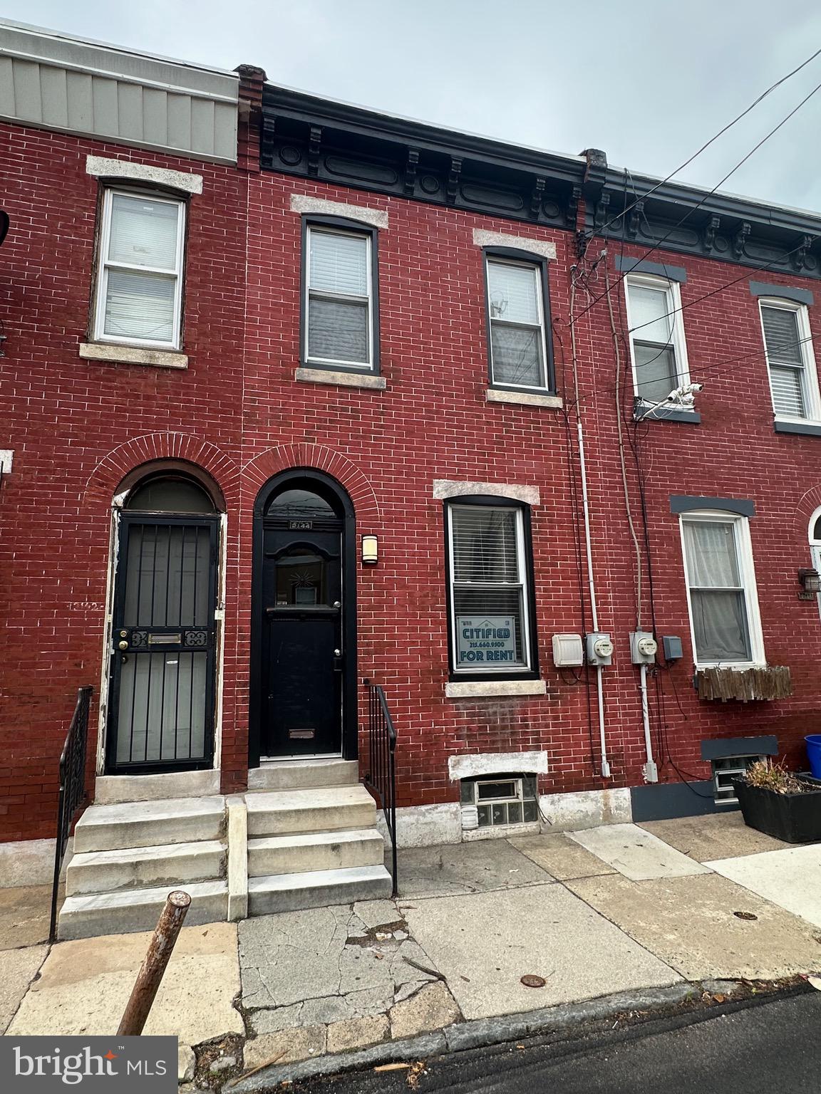 SOUTH KENSINGTON - Residential Lease