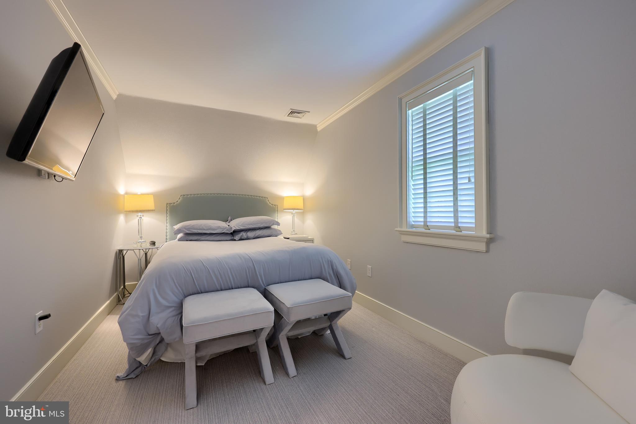 BENT CREEK COUNTRY CLUB - Residential