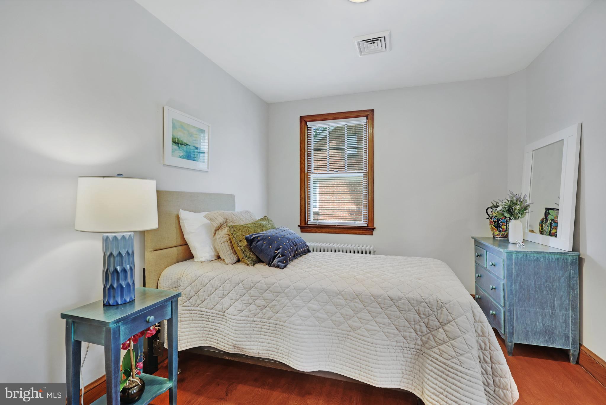 ARLINGTON HEIGHTS - Residential