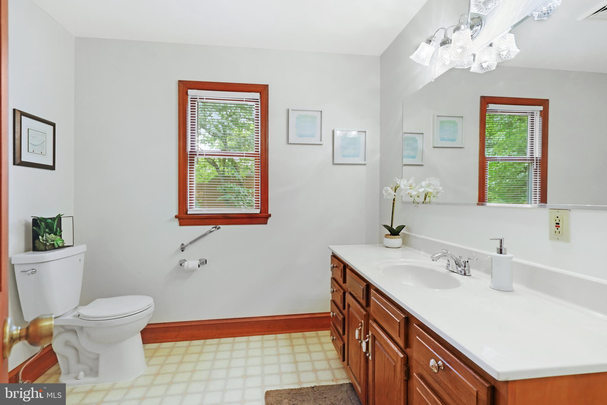 ARLINGTON HEIGHTS - Residential