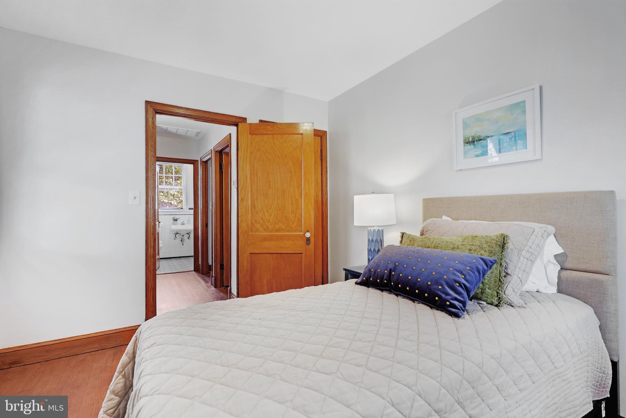 ARLINGTON HEIGHTS - Residential