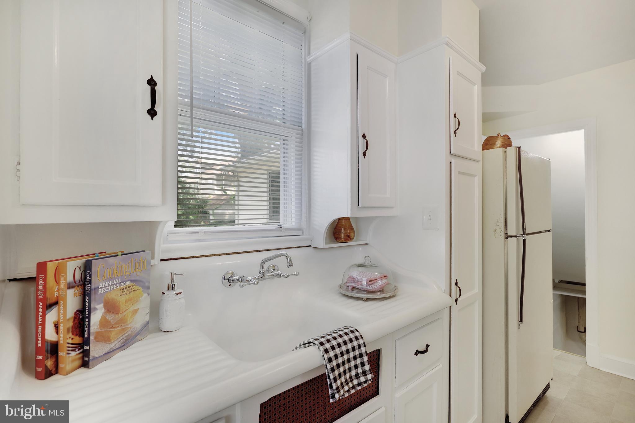 ARLINGTON HEIGHTS - Residential