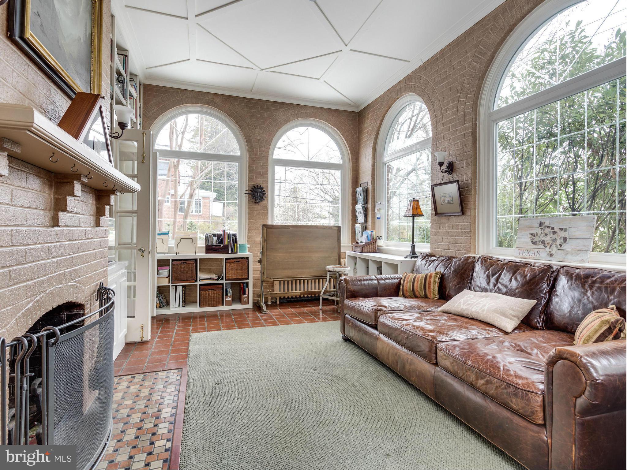 GEORGE WASHINGTON PARK - Residential