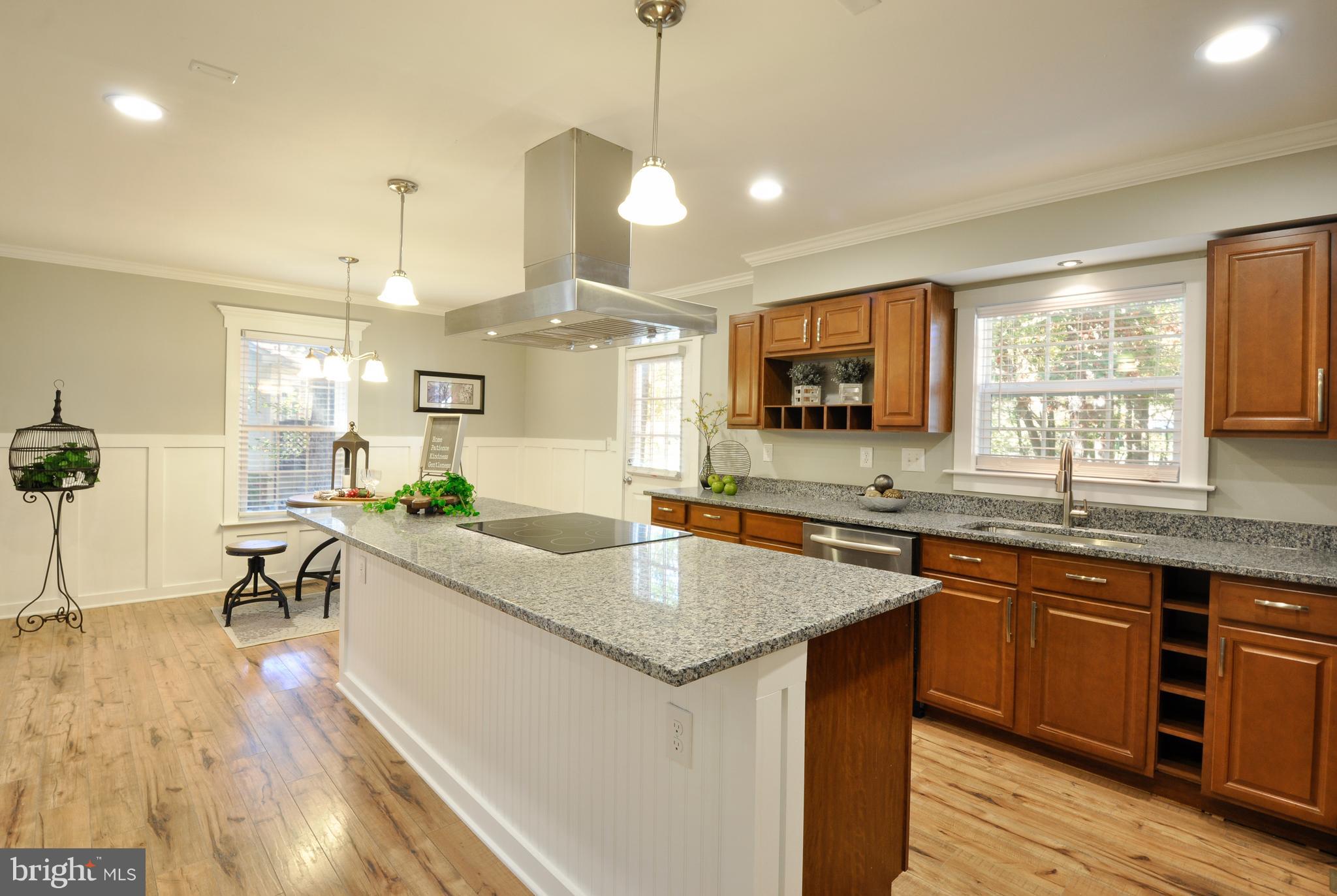 QUEEN'S MILL OF SALEM STATION - Residential