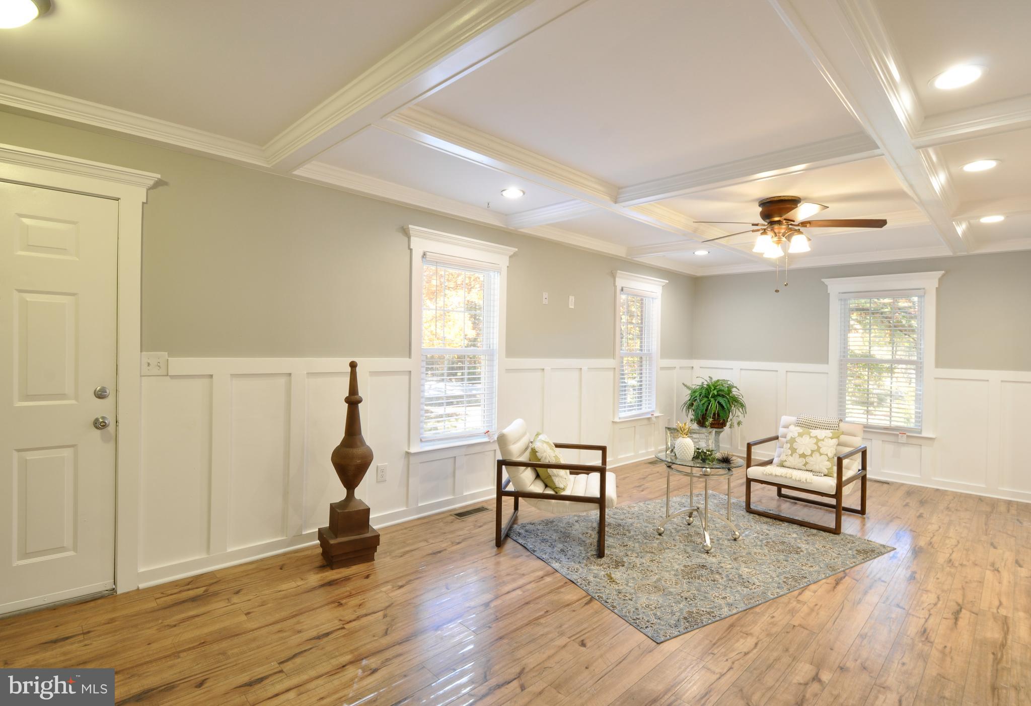 QUEEN'S MILL OF SALEM STATION - Residential