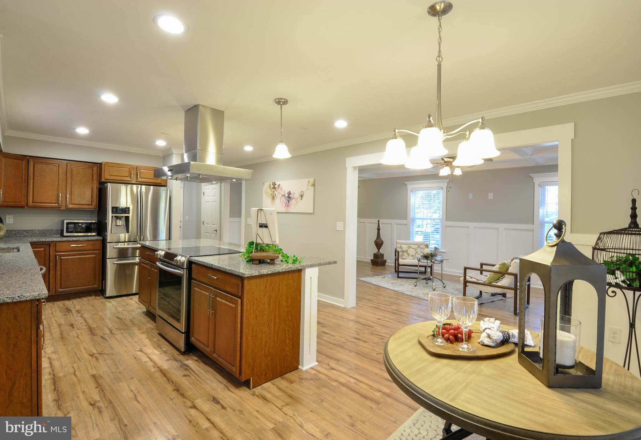 QUEEN'S MILL OF SALEM STATION - Residential