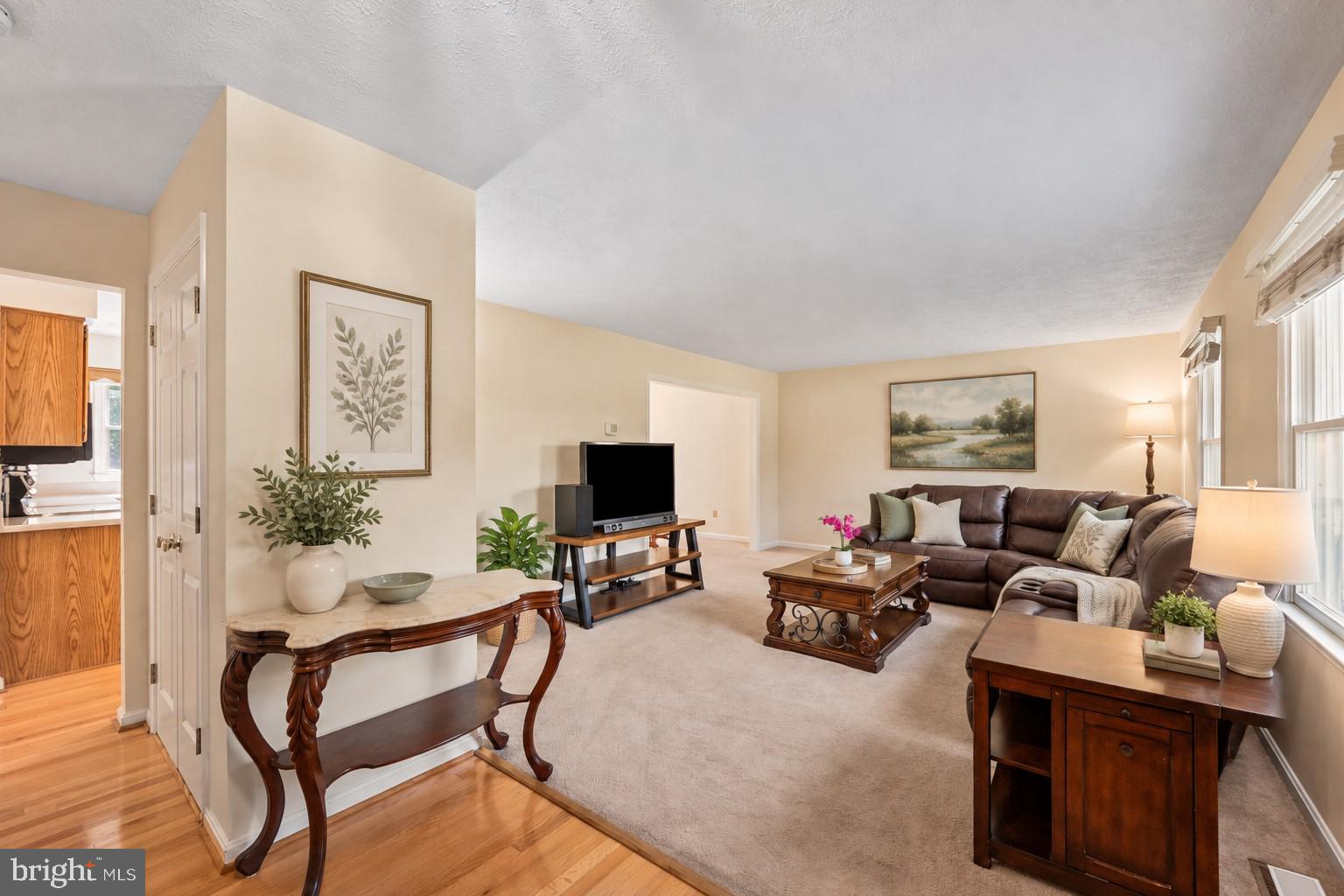 102 PRIMROSE PLACE
