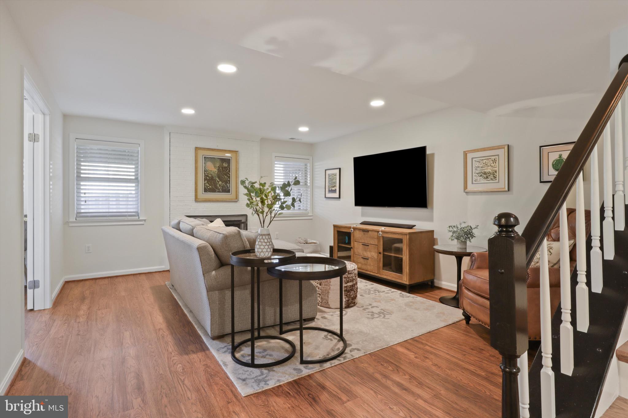 ASPEN GROVE - Residential