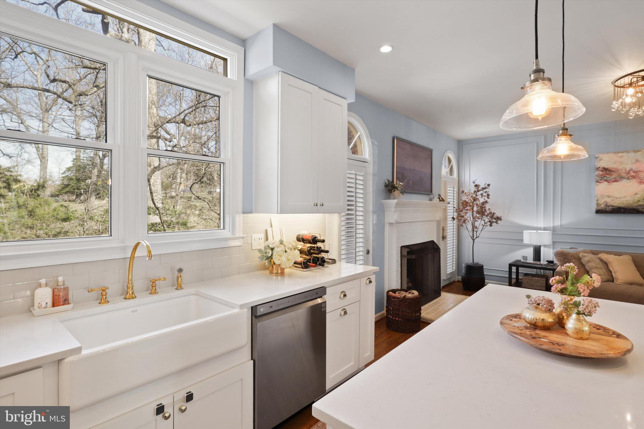 ASPEN GROVE - Residential