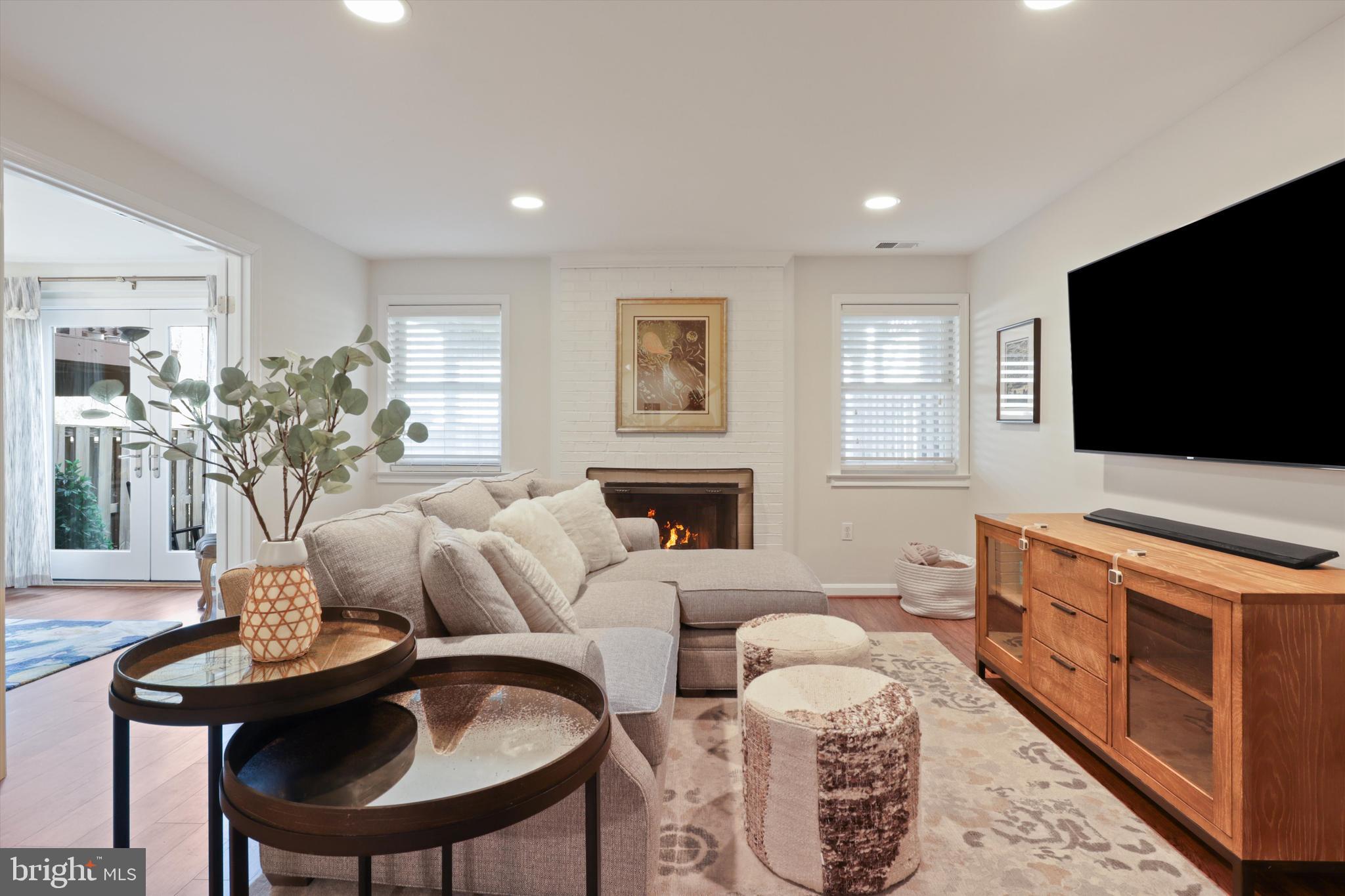 ASPEN GROVE - Residential