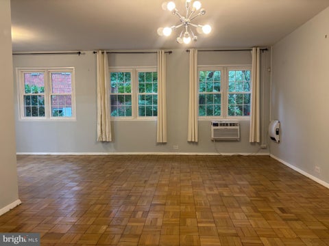 Photo of 3302 Coryell Lane, ALEXANDRIA, VA 22302 (MLS # VAAX2067618)