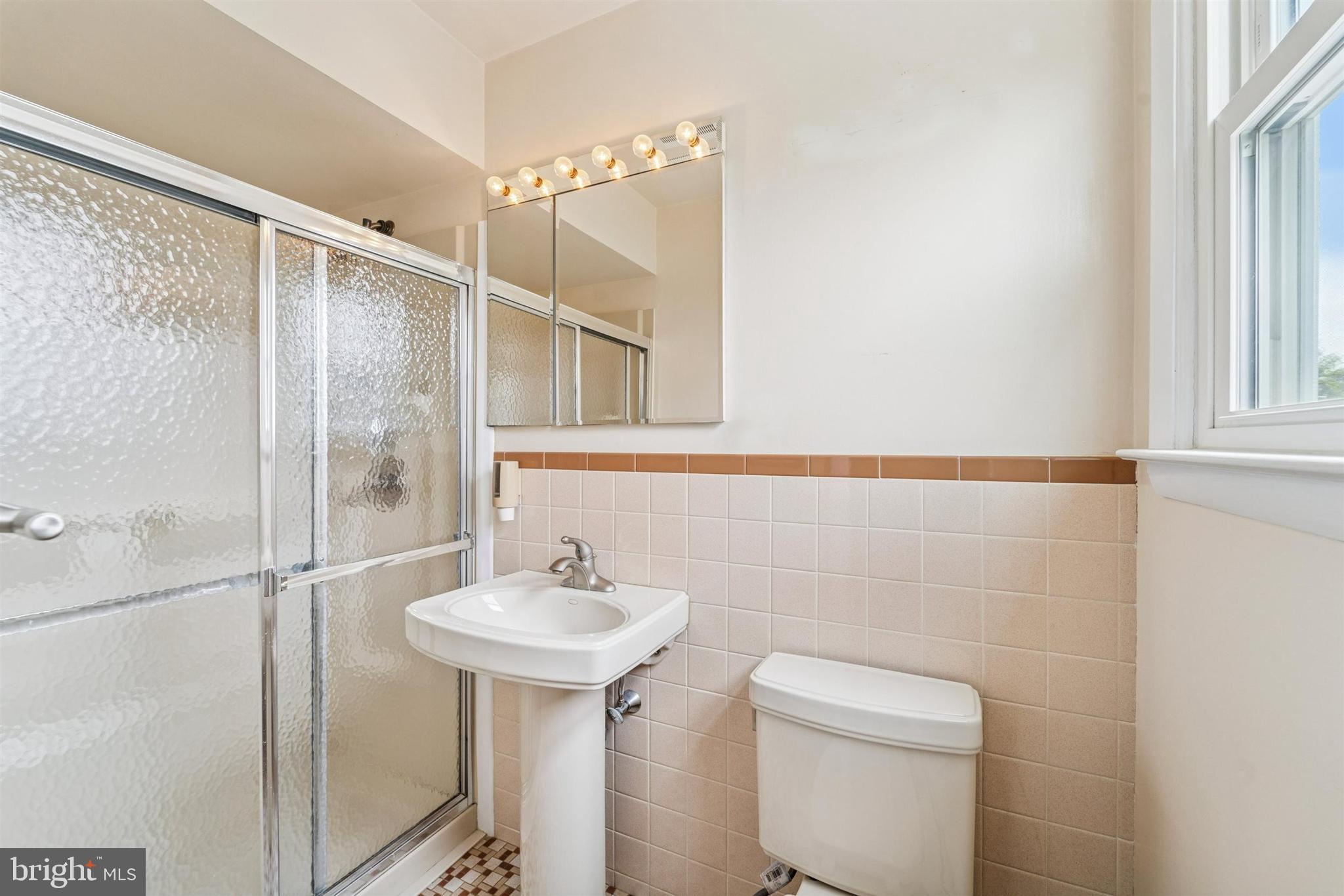 FALCONCREST - Residential