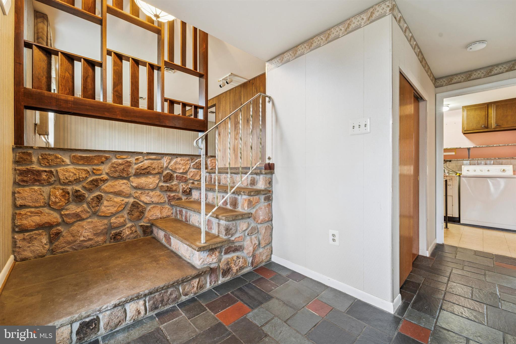 FALCONCREST - Residential