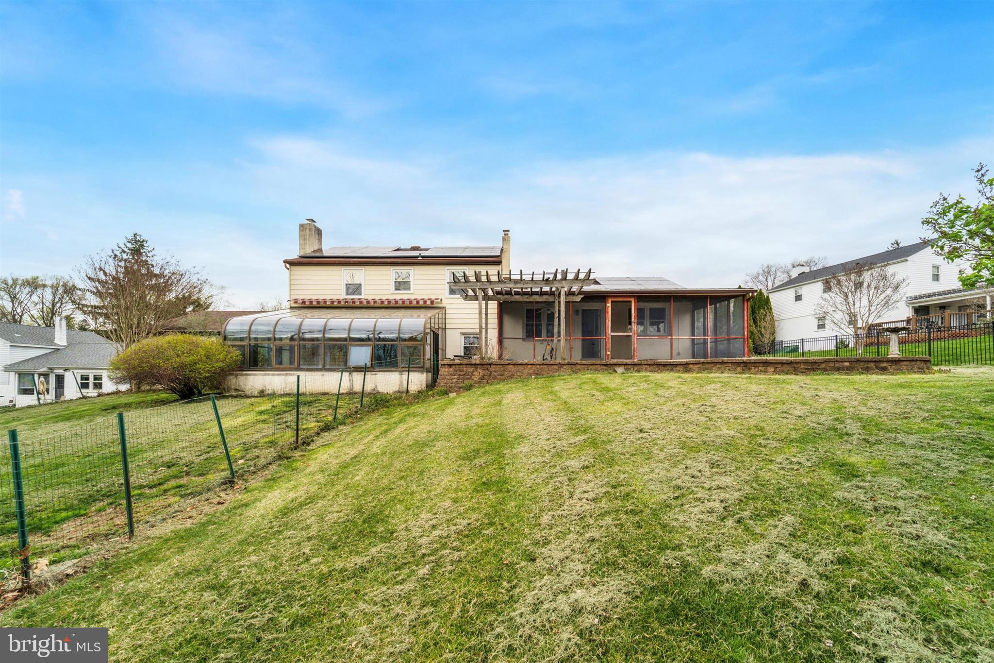 FALCONCREST - Residential