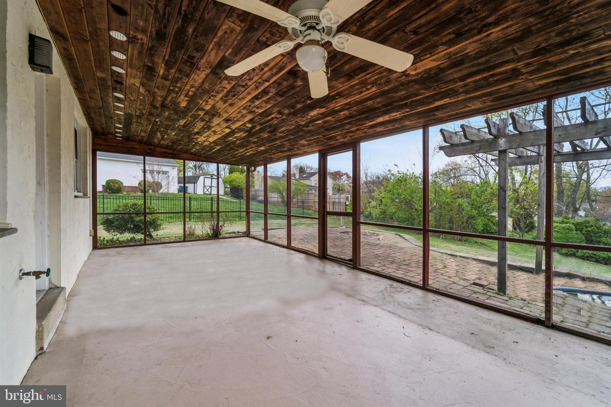 FALCONCREST - Residential