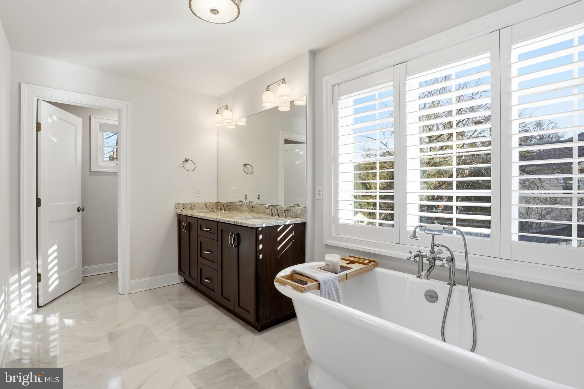 NARBERTH - Residential