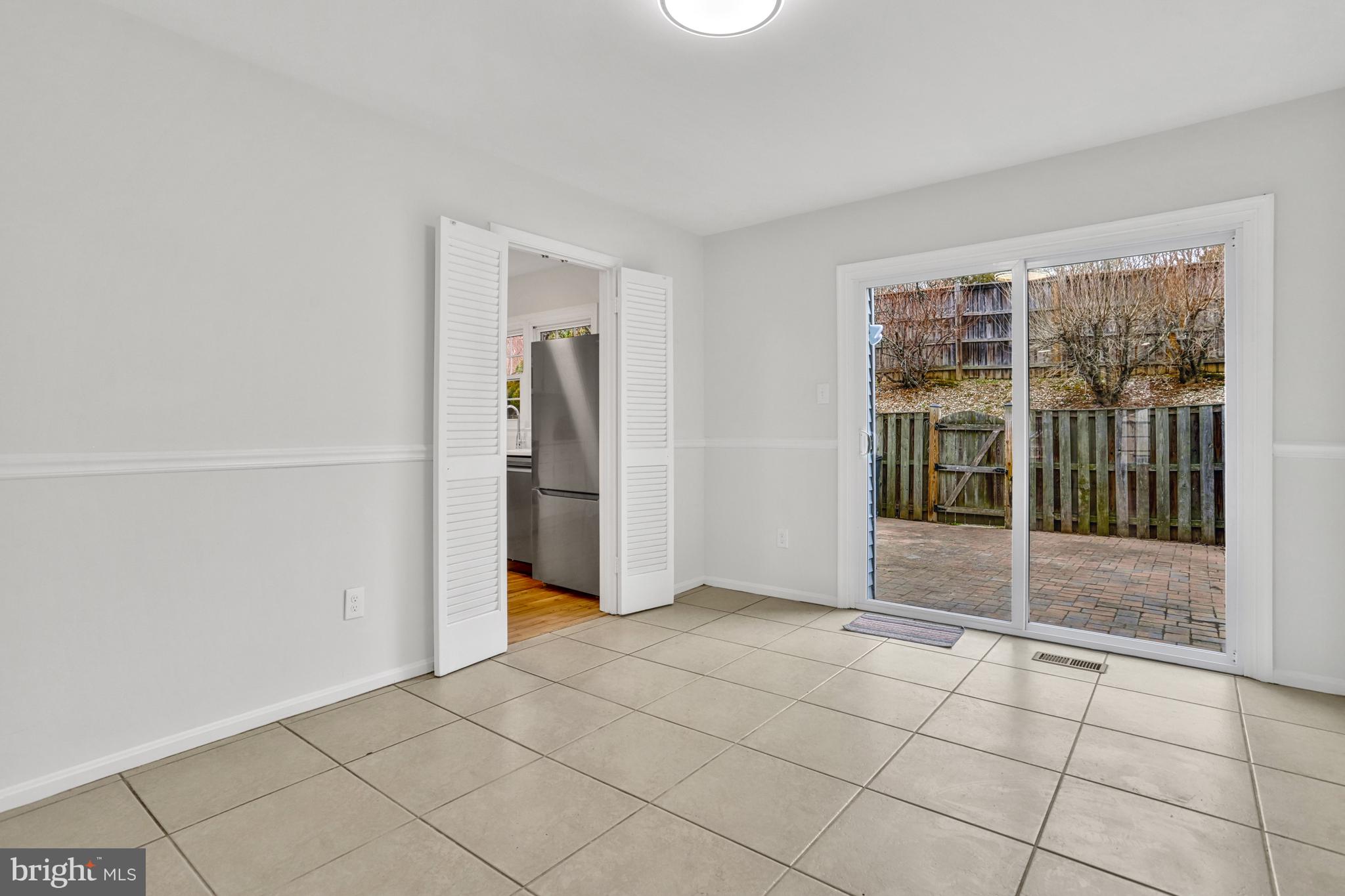 GLEN COVE - Residential