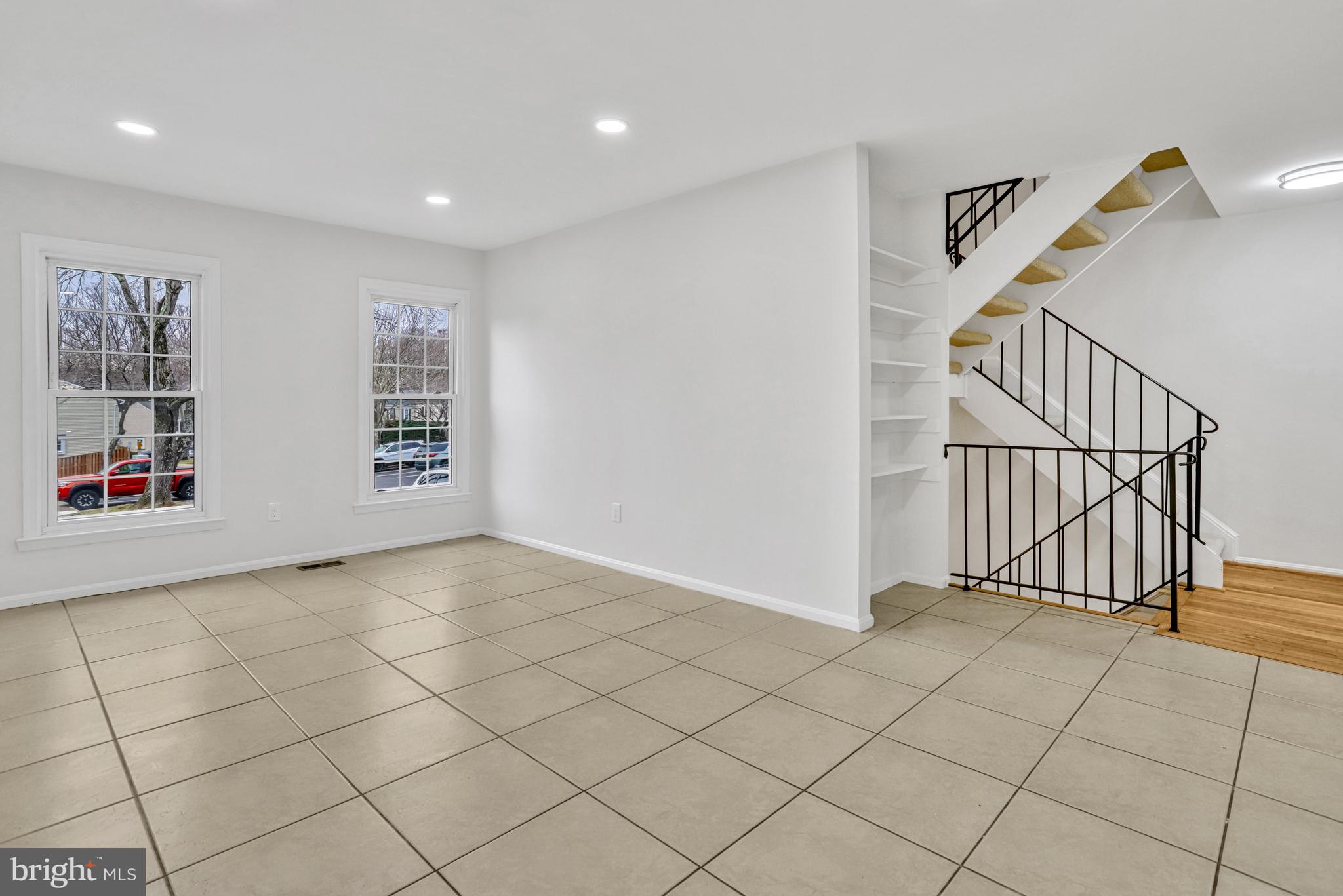 GLEN COVE - Residential