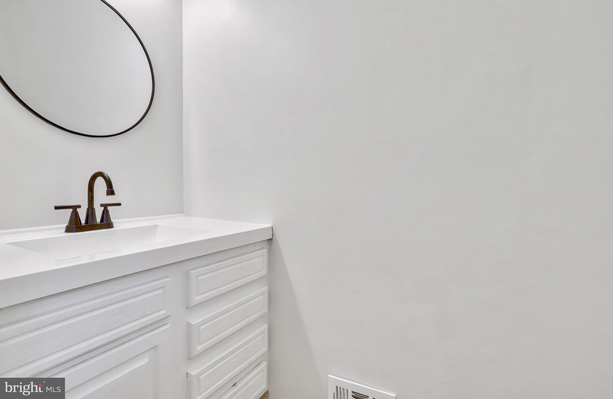 GLEN COVE - Residential