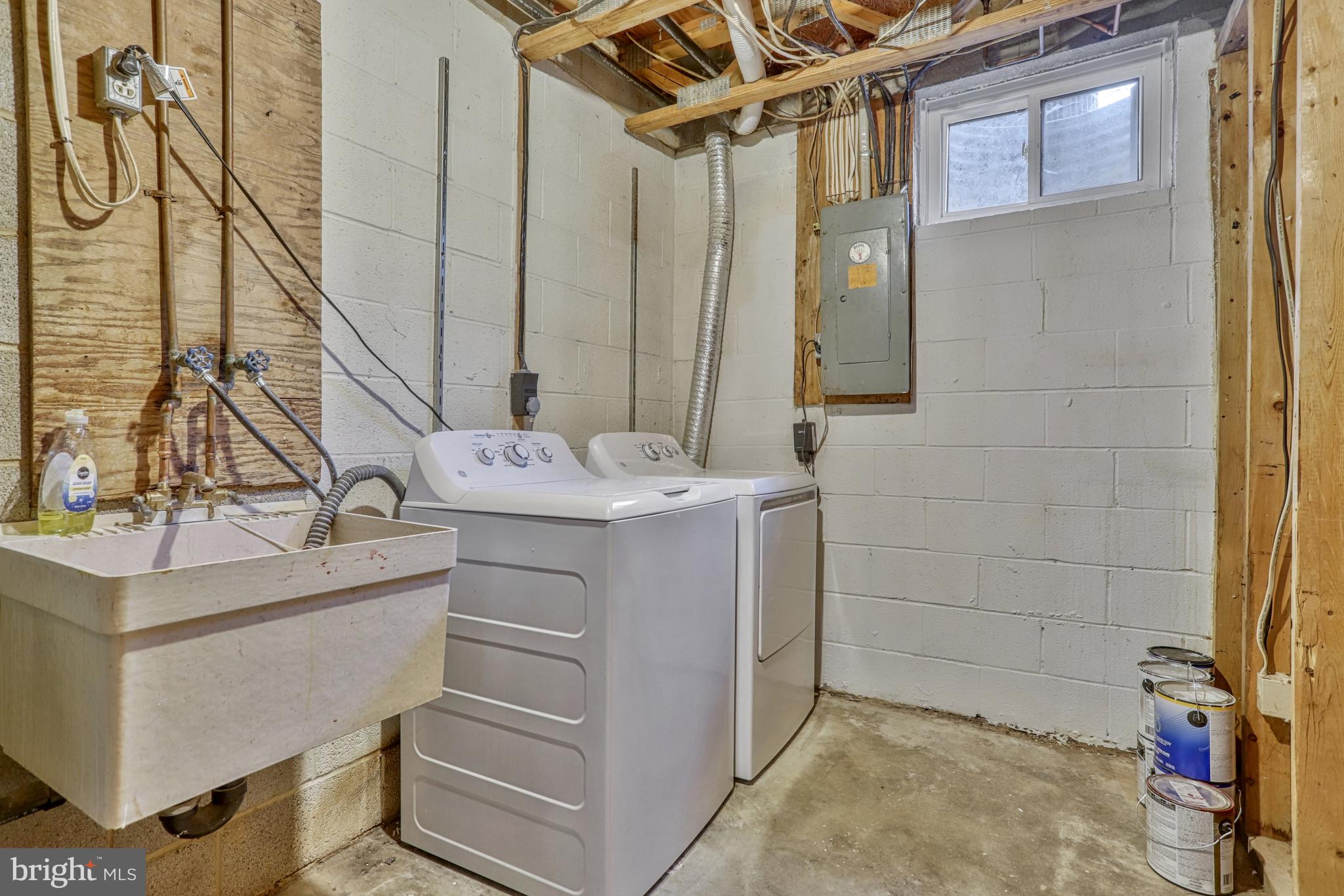 GLEN COVE - Residential