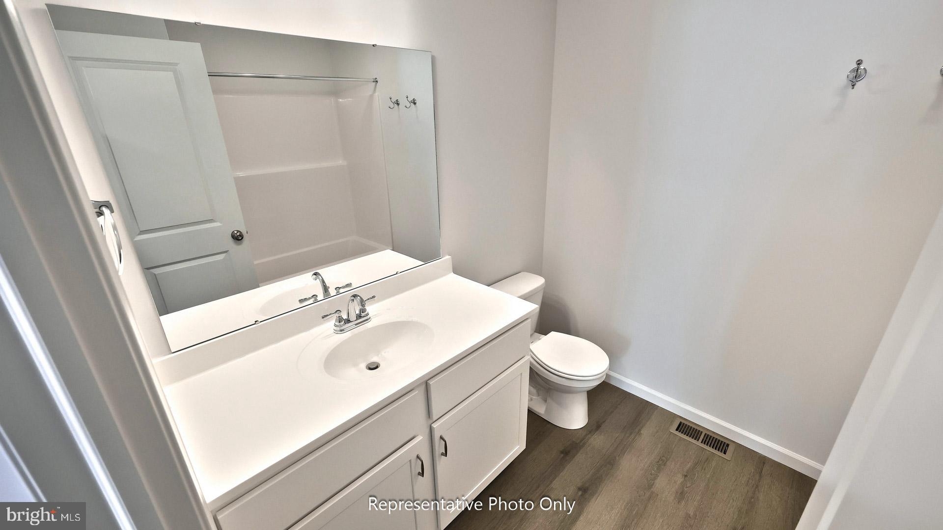 IRON MILL TOWNES - Residential