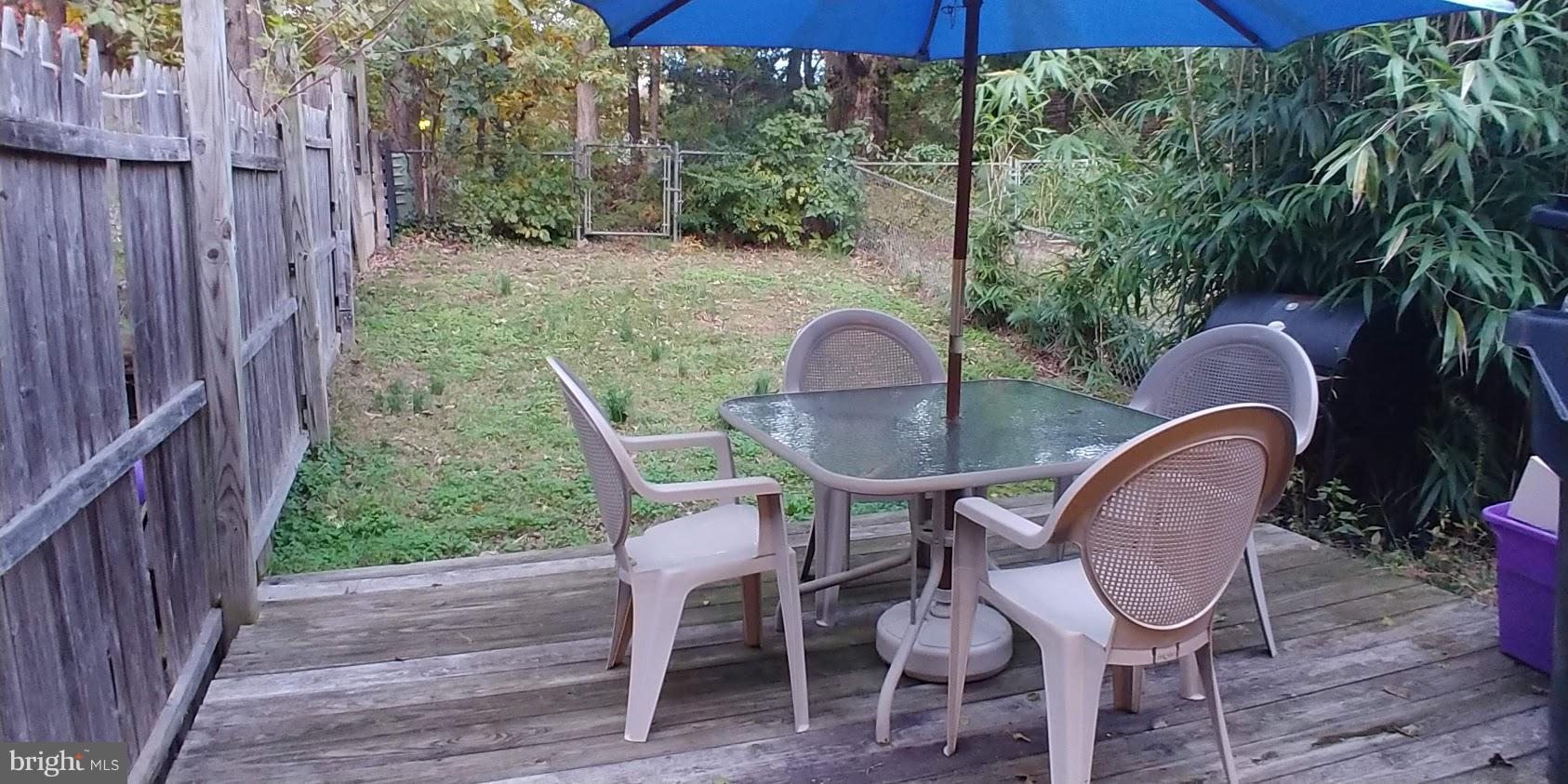 OLDE GREENWICH - Residential