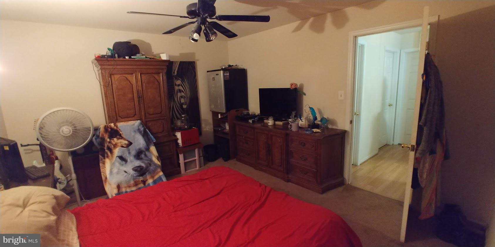 OLDE GREENWICH - Residential