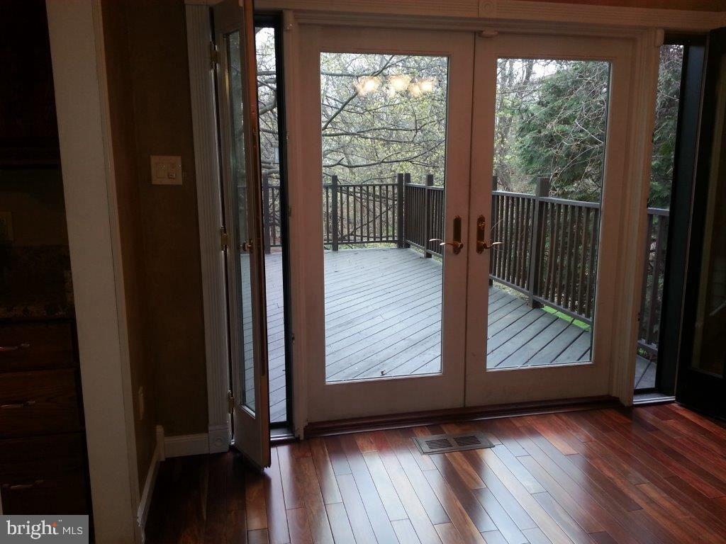 PAXTON CROSSING - Residential