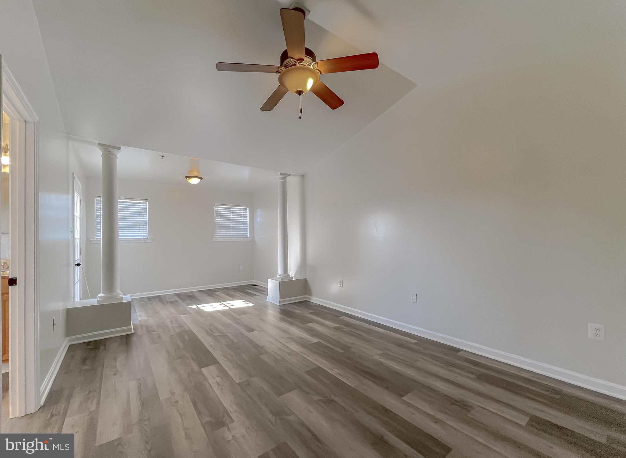 THE TOWNES AT GREENVIEW WEST - Residential Lease