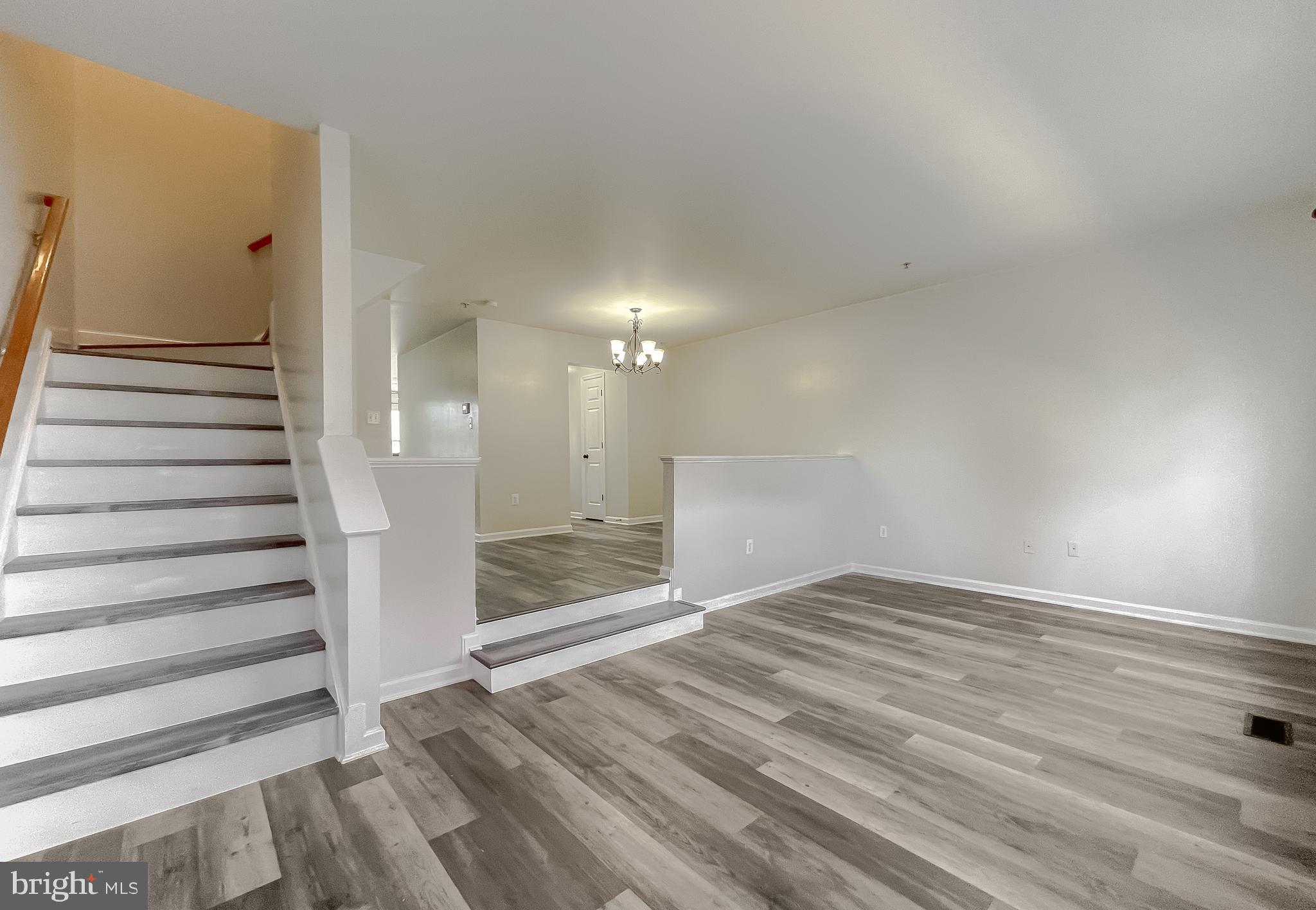 THE TOWNES AT GREENVIEW WEST - Residential Lease