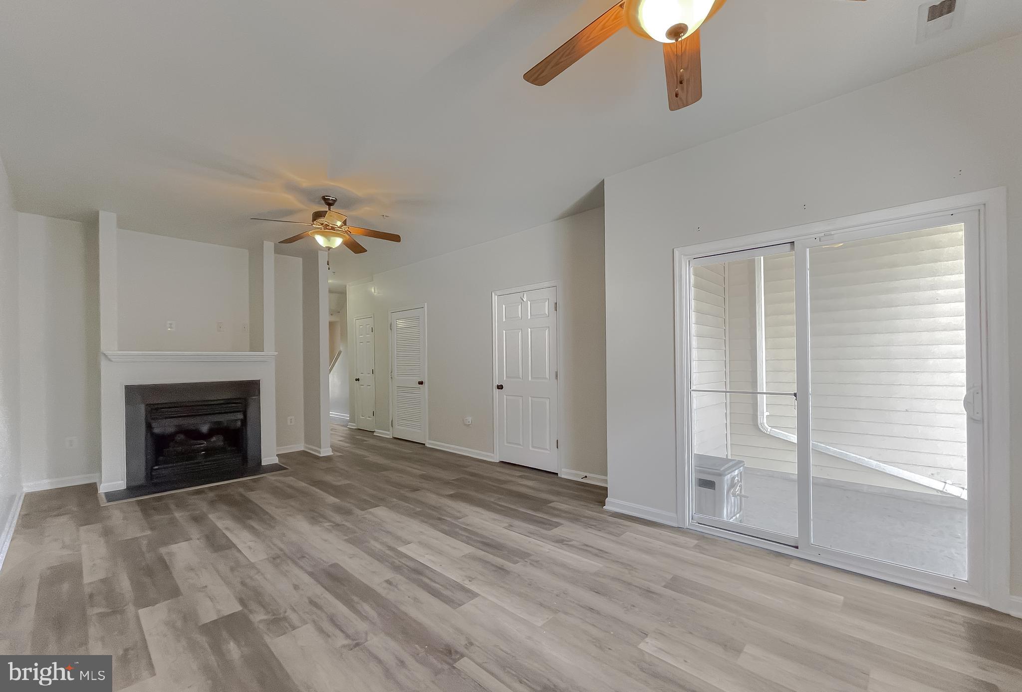 THE TOWNES AT GREENVIEW WEST - Residential Lease