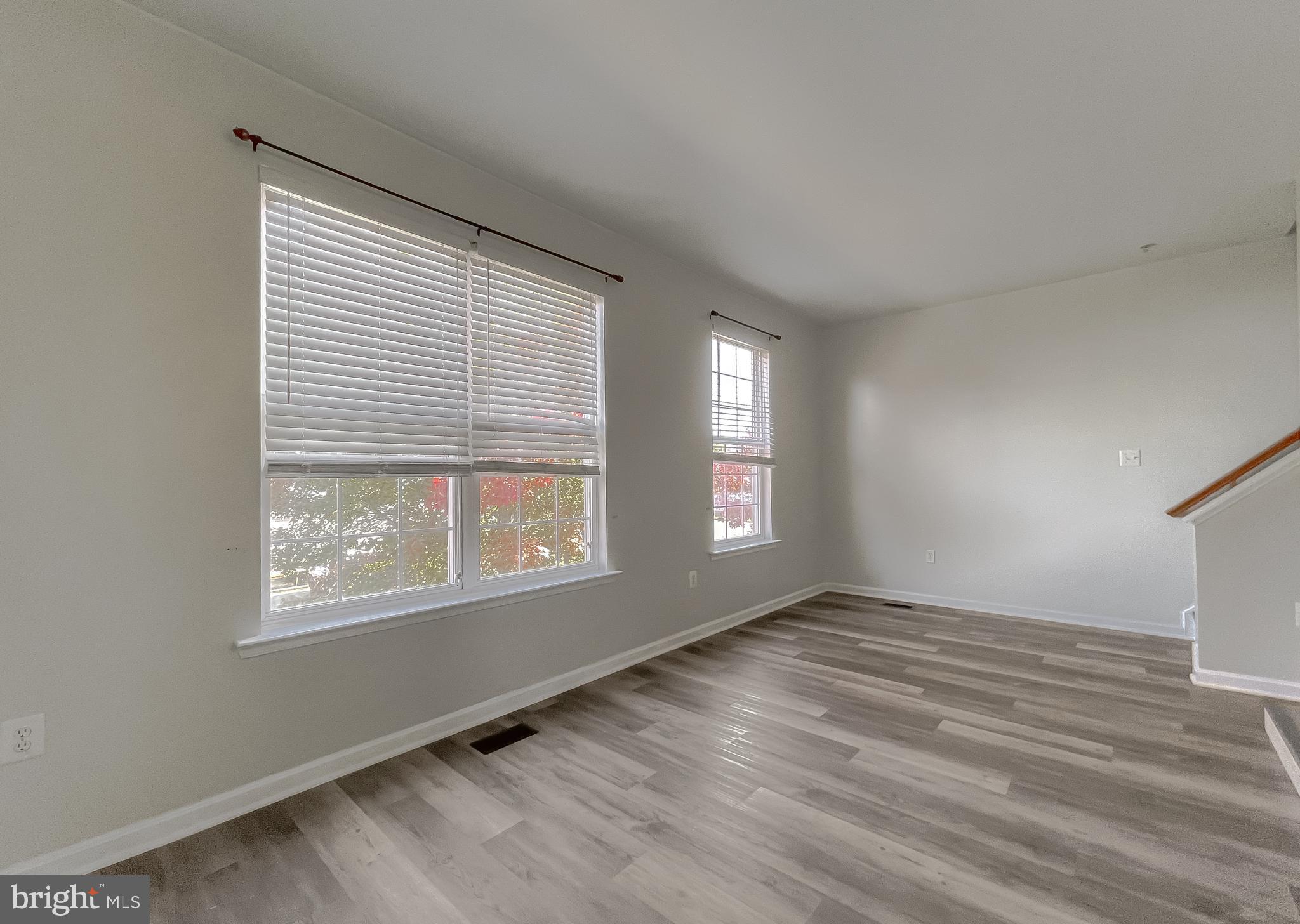 THE TOWNES AT GREENVIEW WEST - Residential Lease