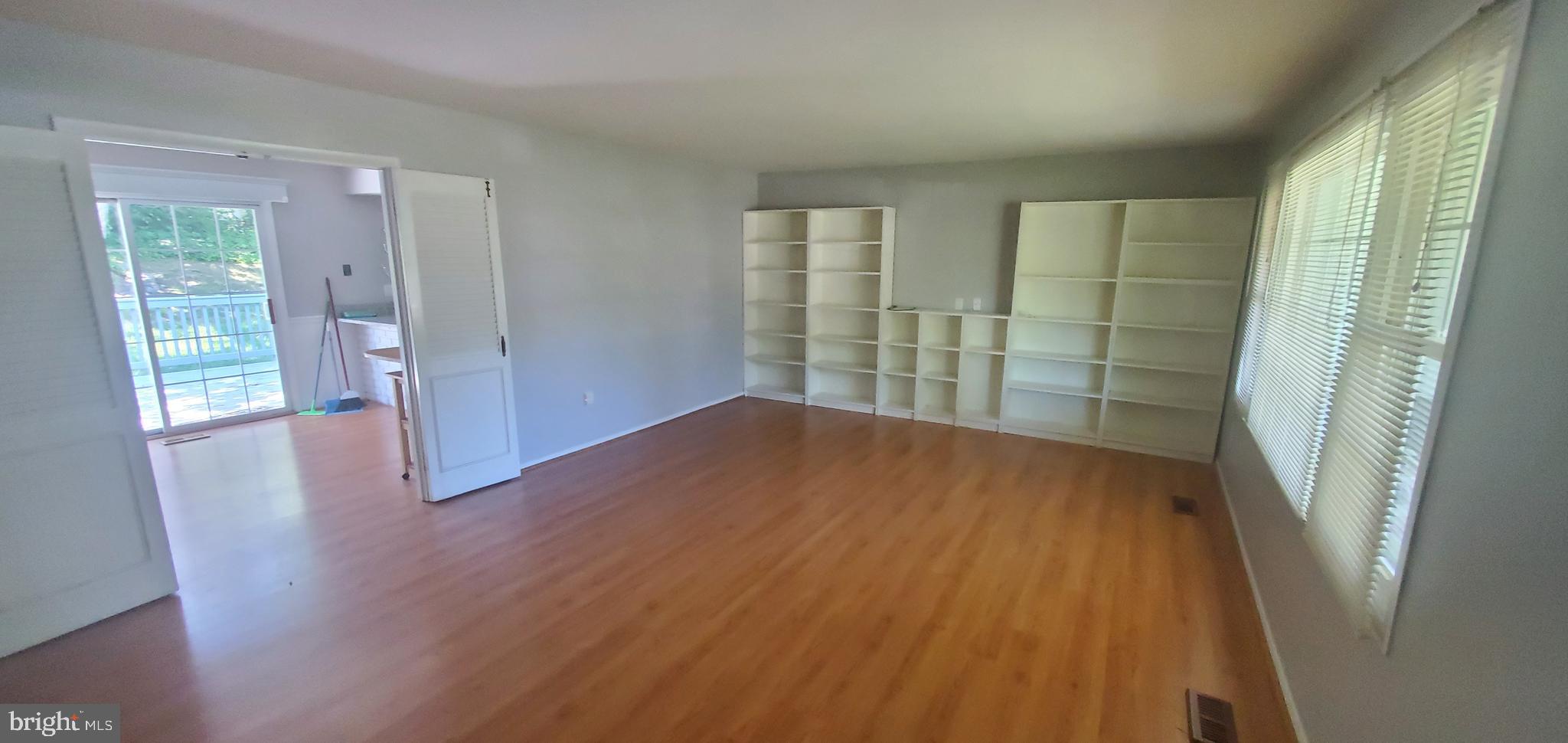 GREENBRIAR - Residential Lease