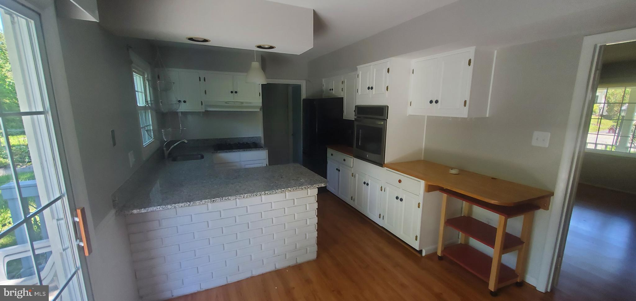 GREENBRIAR - Residential Lease