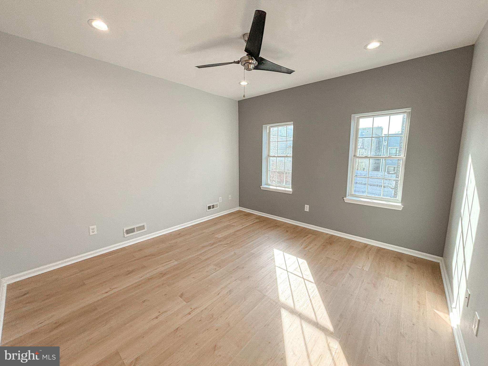 GRADUATE HOSPITAL - Residential Lease