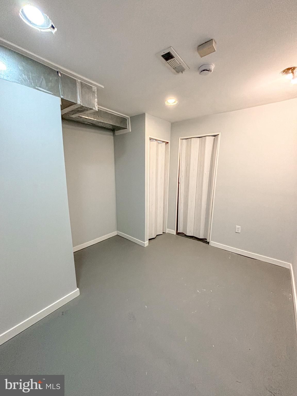 GRADUATE HOSPITAL - Residential Lease