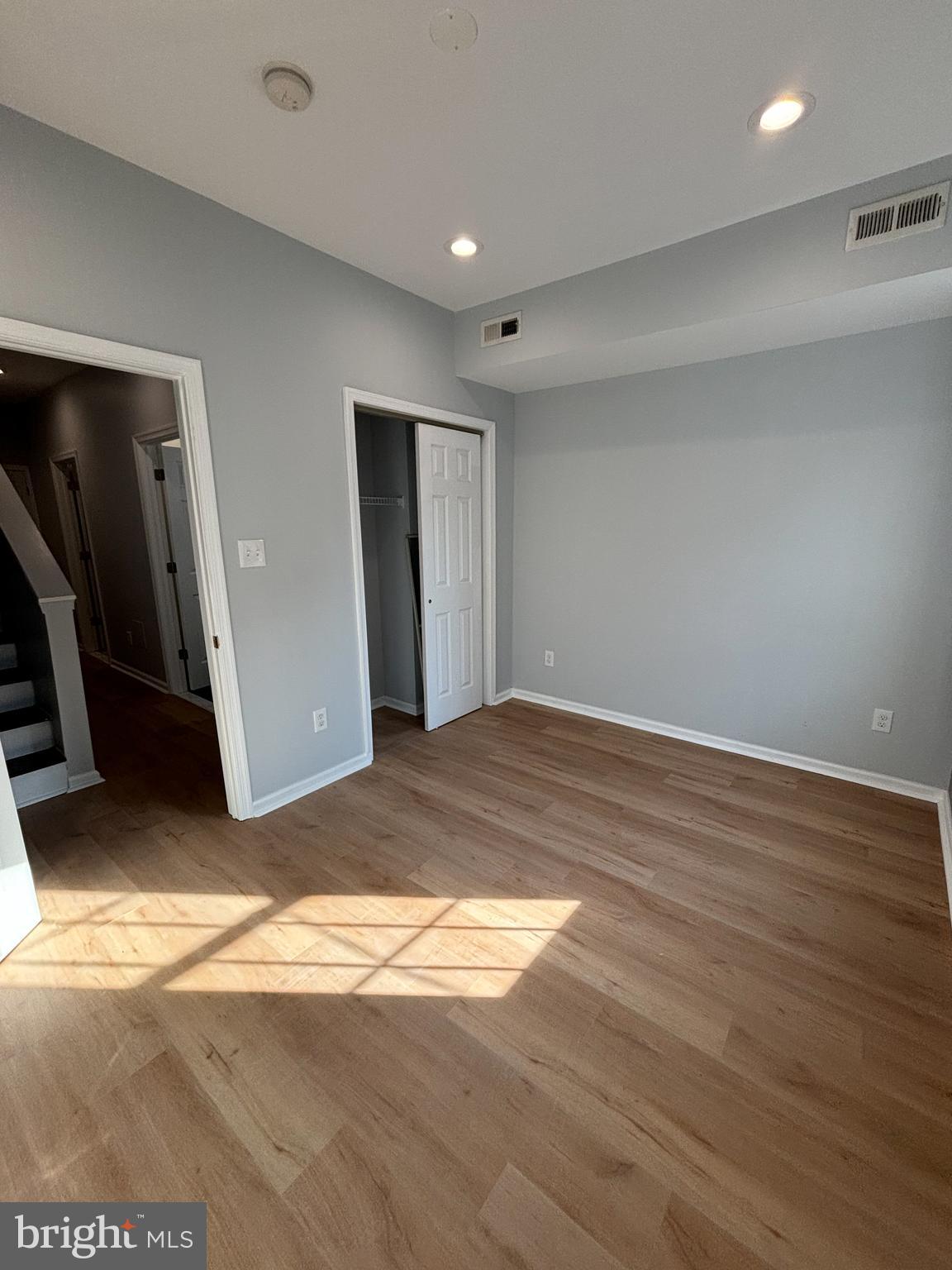 GRADUATE HOSPITAL - Residential Lease