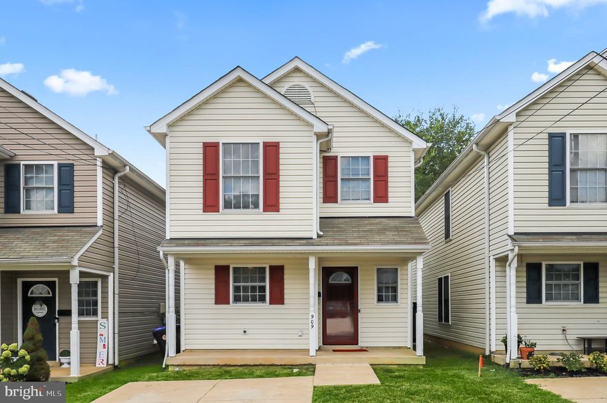*Back on market due to Buyer financing falling through* 
Welcome home!  This charming two-story Colonial home with lovely curb appeal is situated in a prime location, just minutes from Downtown Frederickburg. The rare to find private driveway offers convenient parking, while the front porch is perfect for relaxation. An open layout seamlessly connects the kitchen, dining, and family rooms, making the best use of the square footage. Recent updates include new top-of-the line Smart appliances, a 2023 energy-star rated HVAC system, and a newly added disposal. The backyard features a concrete patio, and lovely private yard, as well as additional storage. The upper level features the large Primary suite with en-suite spa like bath and walk in closet, as well as 2 additional spacious bedrooms and full bath.  Location is everything! Just minutes to downtown Fredericksburg, with tons of shopping, dining and entertainment. Convenient access to major commuter routes- including the newly home and highly anticipated 1-95 direct from Washington DC to Fredericksburg. This makes commuting much more convenient! This home is ready for you to make your own!