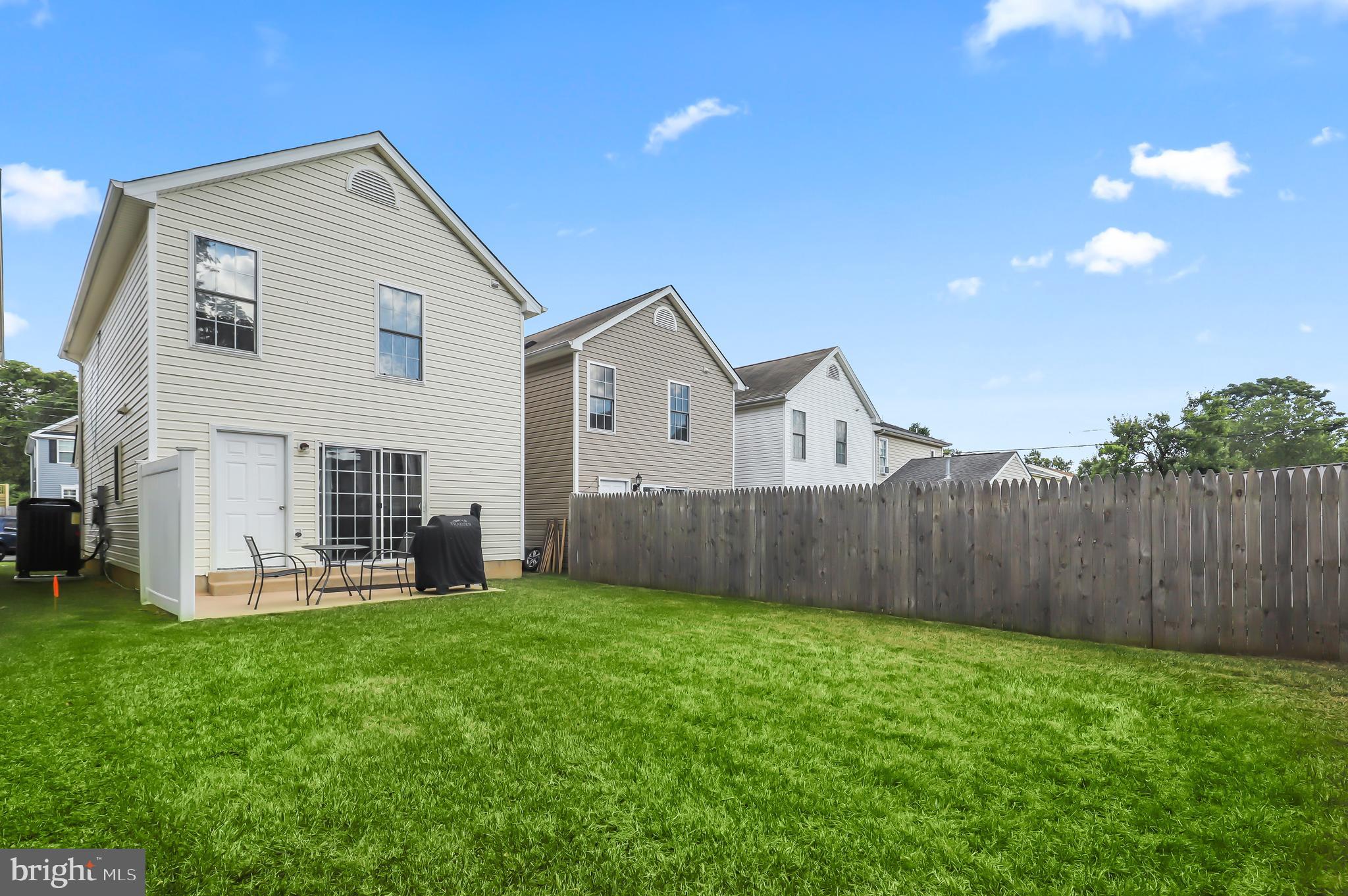 MAYFIELD - Residential