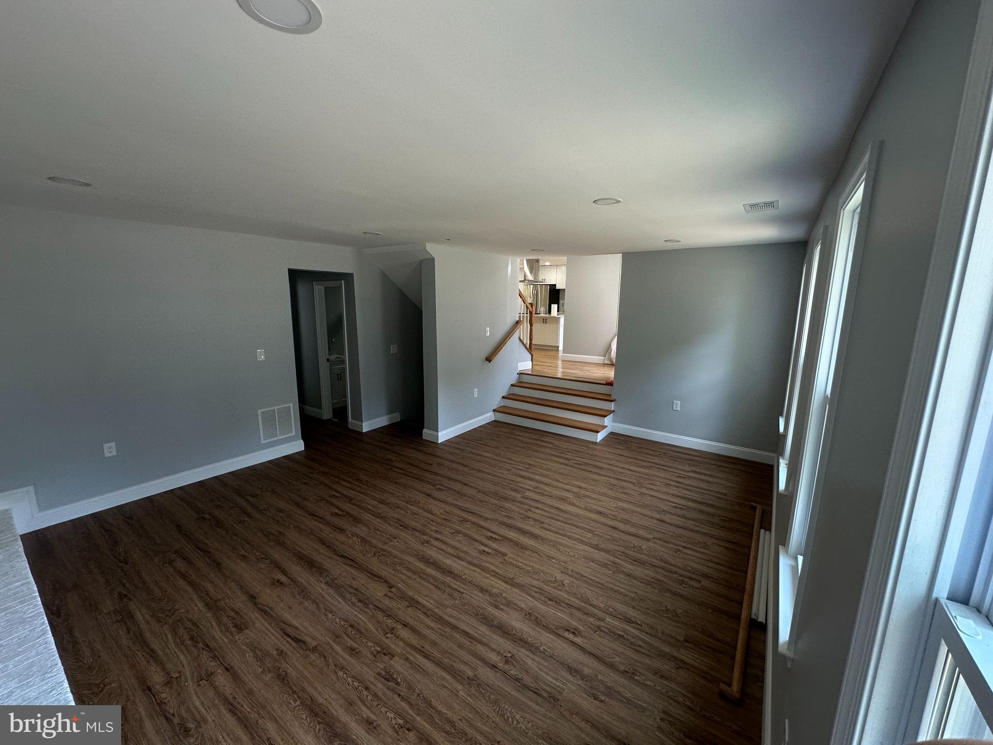 LYNNBROOK SUB - Residential