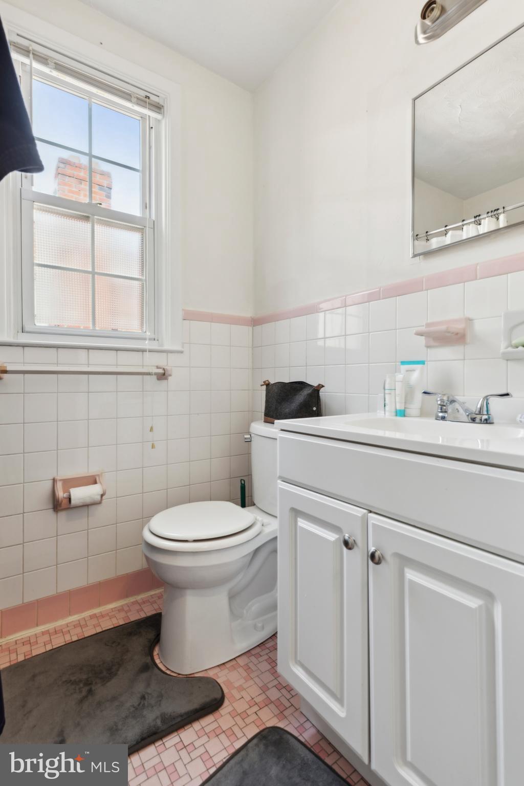 ROXBOROUGH - Residential